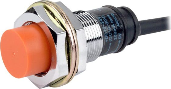 Autonics PRT18-5DC - Inductive Proximity Sensor