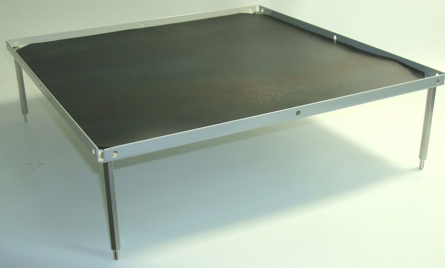 Benchmark BR1000-STACK - Stacking Platform, Large 12x12 inch with Flat Mat (3.0inch separation)