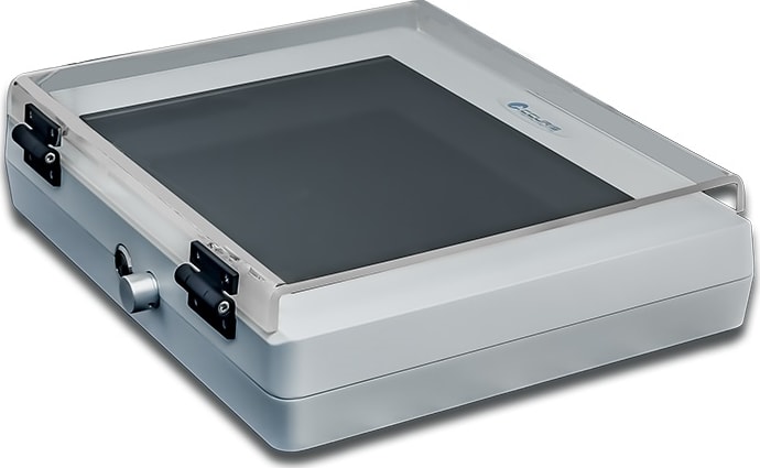 Accuris E3200 - UV Transilluminator, 21 x 26cm, Variable Intensity, 115V, US Plug