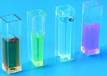 Labnet International K1940 Semi-Micro Vis Range Cuvette - PS - 2.5 ml - 500/Pack