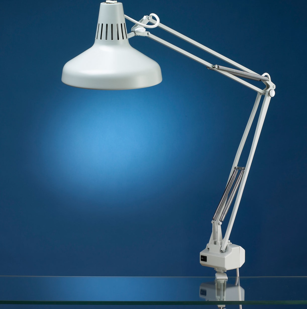 Vision Luxo LC1ABK - LC Task Light, 45in Arm with Clamp, Black (New Part Number: K110620001)