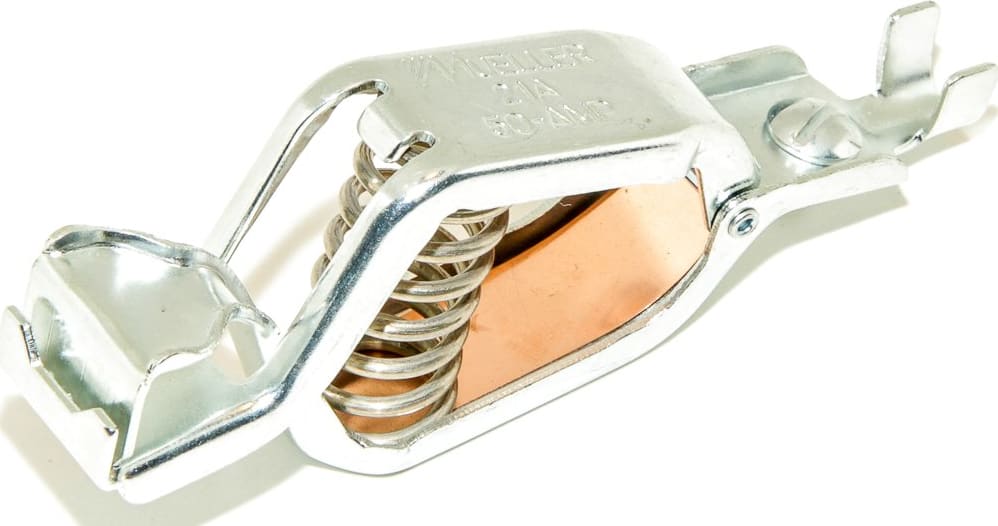 Mueller Electric BU-21APN - Plain Battery Steel Clip