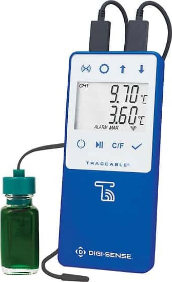 Oakton 99460-05 Digi-Sense Refrigerator/Freezer Data Logger with TraceableLIVE Wireless Capability and Calibration, 1 Bottle/1 Bullet Probes