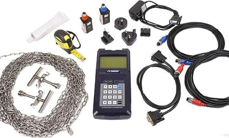 Omega Engineering FDT-25 - Ultrasonic Flow Meter Kit, Portable, Digital, Clean Fluids, 0.03 FPS to 105 FPS, 3/4' to 4' Pipe, +/- 1 %, Rechargeable Battery, Handheld with Transducers, LCD Display