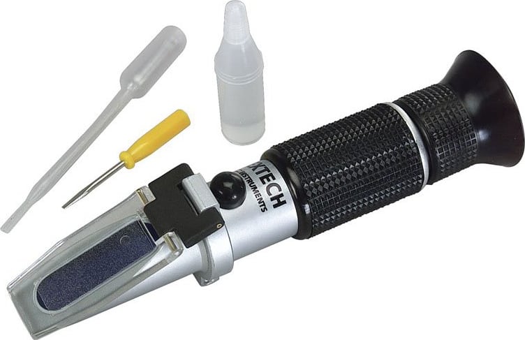 Extech RF40 Refractometers / BRIX - Style: Hand-Held, Measured Solution: Propylene Glycol, Temperature Compensation: Yes
