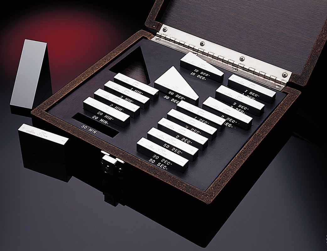 Starrett CS 9161. - Wooden Case for Metric, 88 Piece Rectangular Style Gage Blocks (2mm Base)
