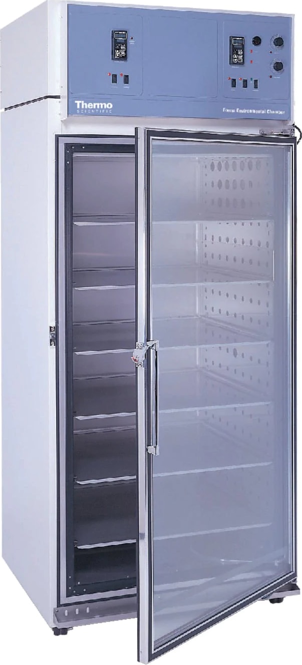 Thermo Scientific Forma Reach-In 821L 120 Forma Reach-In Incubated/Refrigerated Environmental Chamber