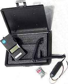 Amprobe TIF7500 Pyrometer/Thermometer with General Purpose Probe