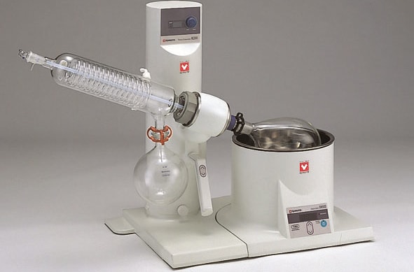 Yamato RE-301-AWV2 - Rotary Evaporator w/ VR300 Vacuum Regulator, BM510 Water Bath (4L) & Glassware Set A