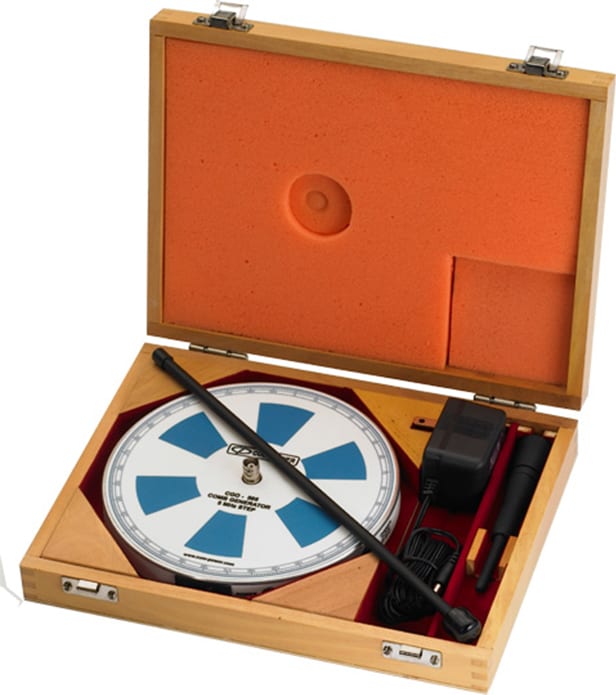 Com-Power CGO-501 - Comb Generator