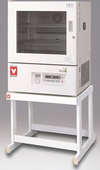 Yamato IN-604W-115V - Low Temperature Incubator w/ Window & Slide Shaker, Programmable, 143L, 115V